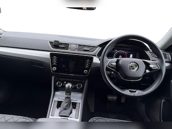 Used Skoda Superb 2022 for sale - 79592665: Photo