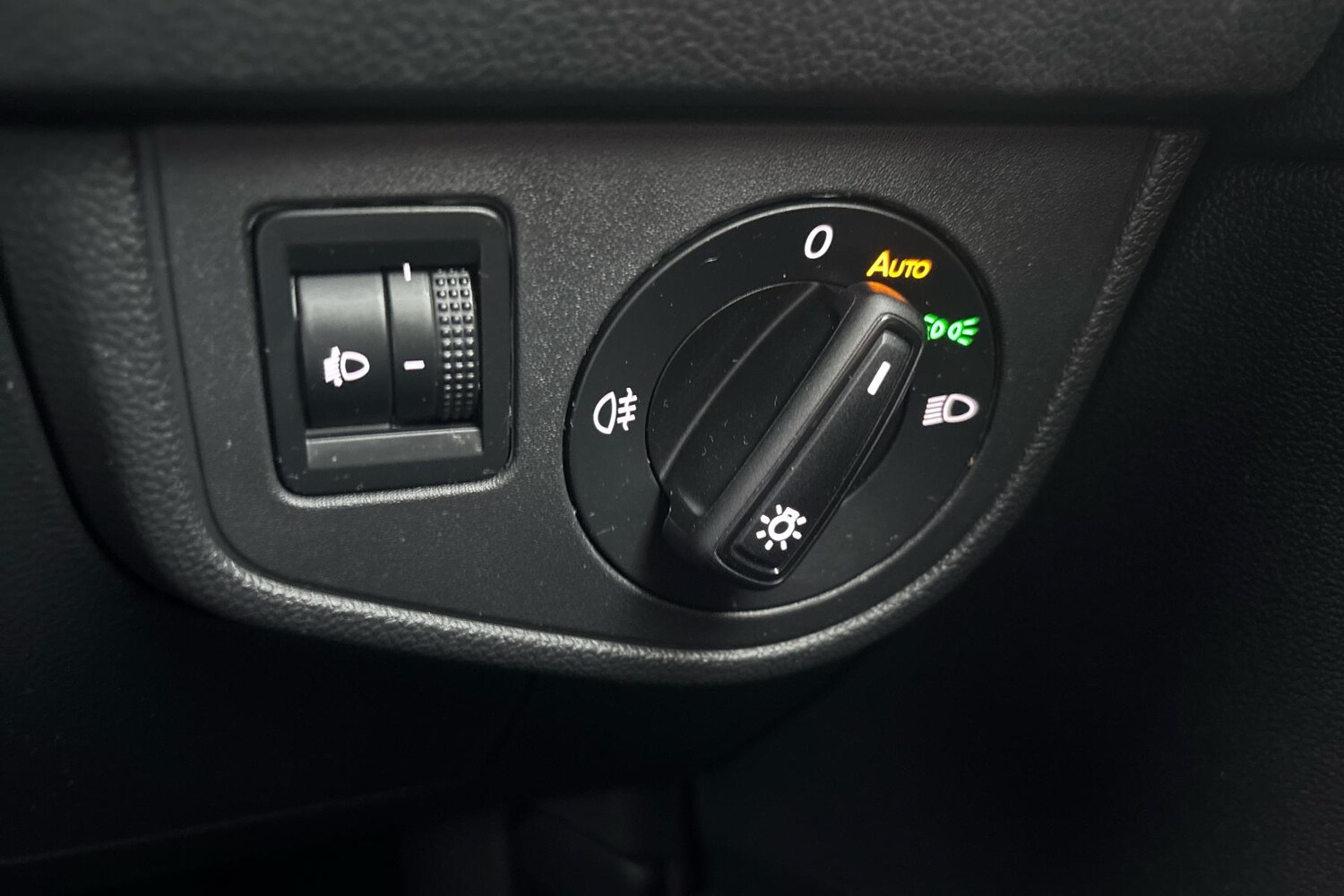 Used Volkswagen Polo 2024 for sale - 77827824: Photo 22