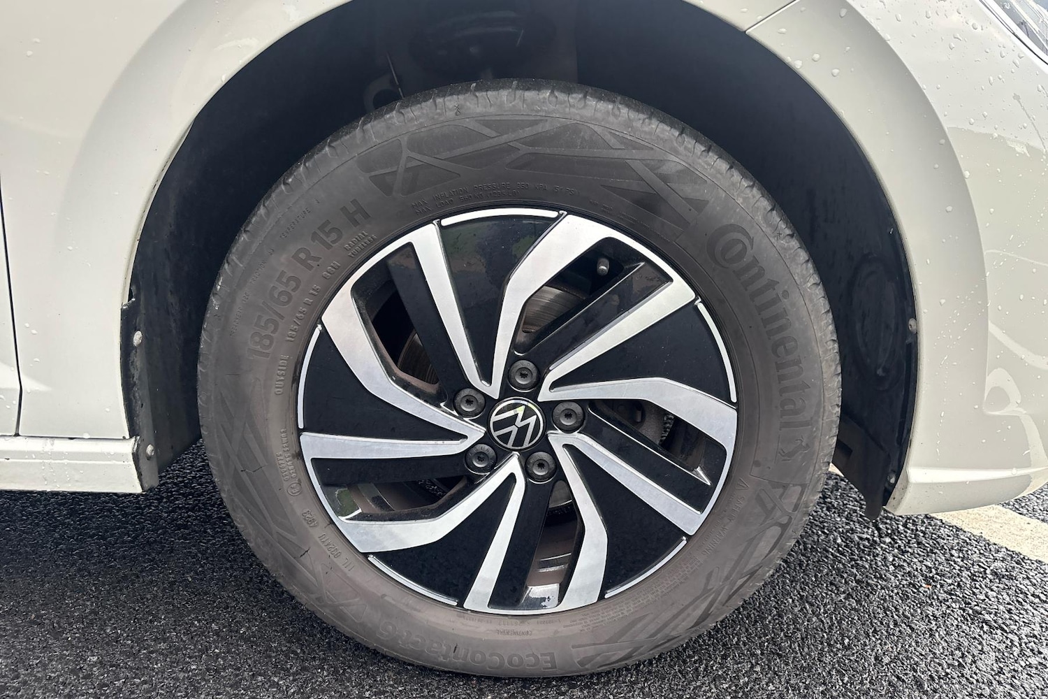 Used Volkswagen Polo 2024 for sale - 77827824: Photo 3