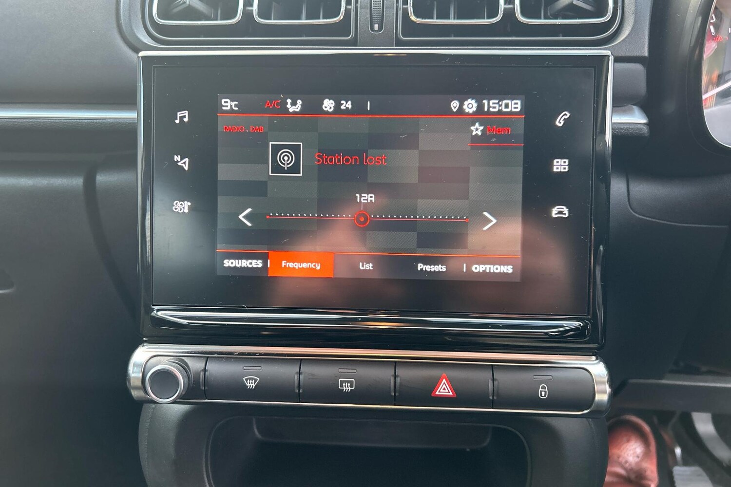 Used Citroen C3 2023 for sale - 76649424: Photo 15