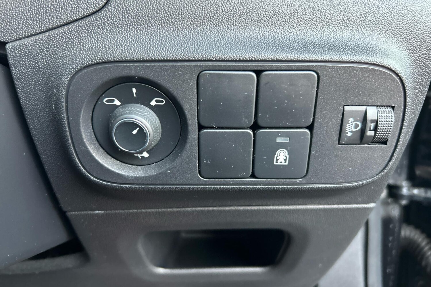 Used Citroen C3 2023 for sale - 76649424: Photo 19