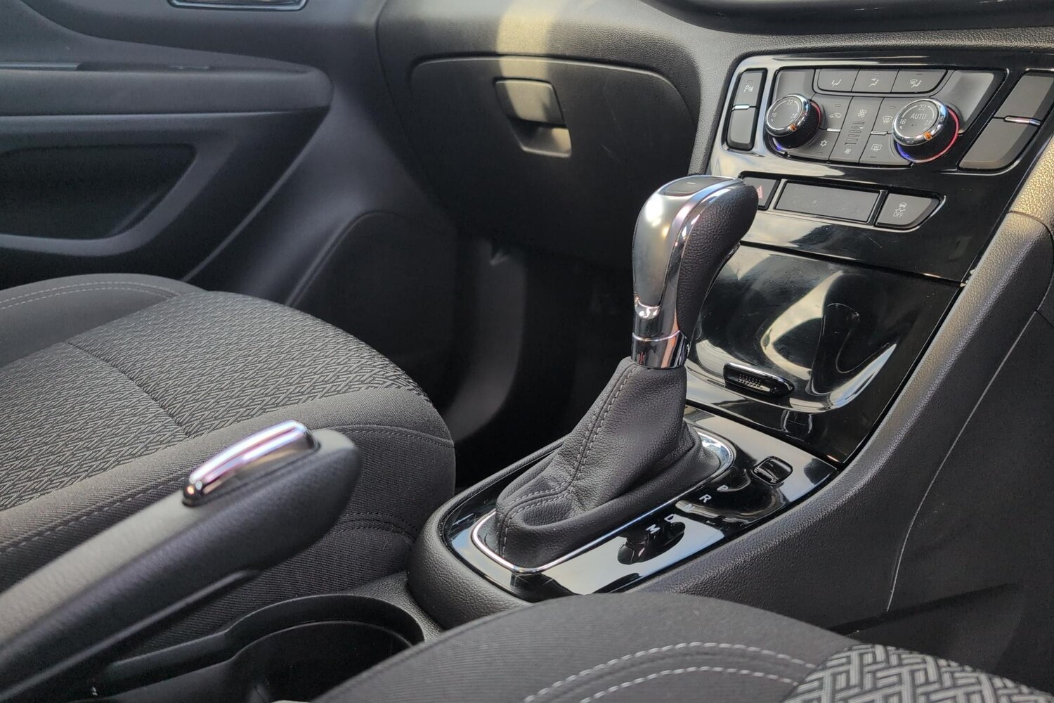 Used Vauxhall Mokka X 2018 for sale - 77827782: Photo 14