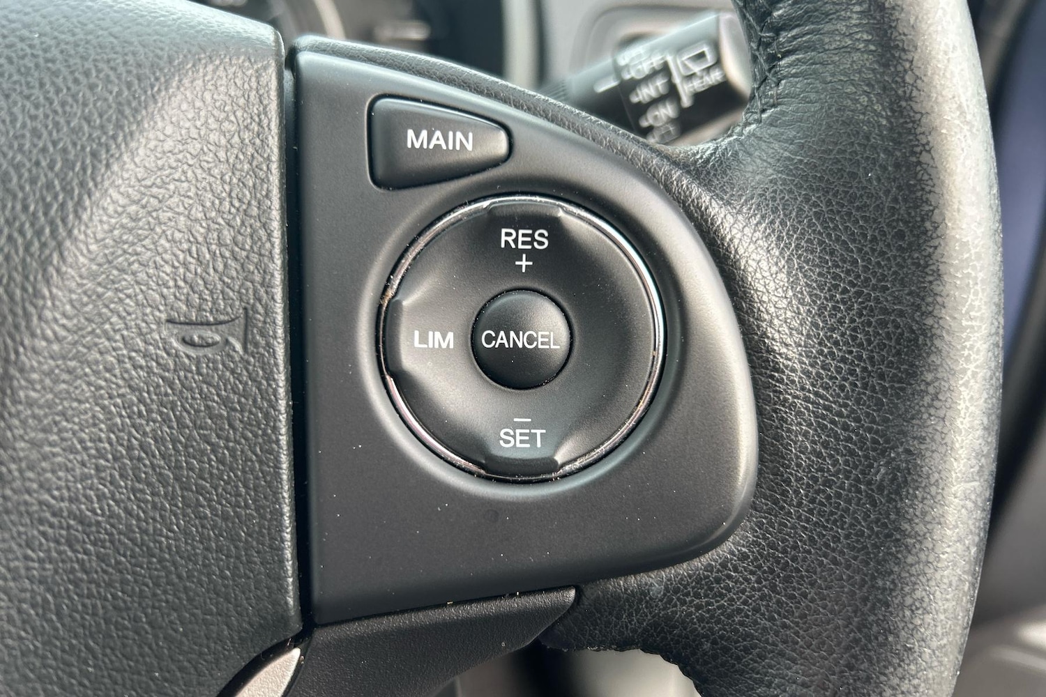 Used Honda CR-V 2017 for sale - 76205072: Photo 17