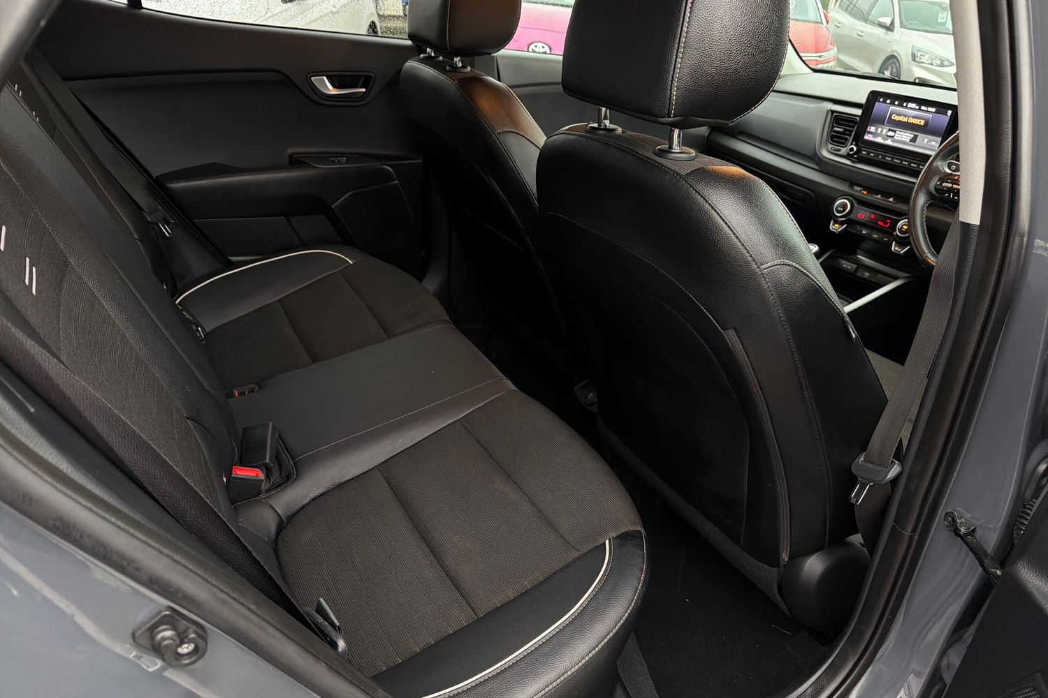 Used Kia Stonic for sale - 77744082: Photo 16