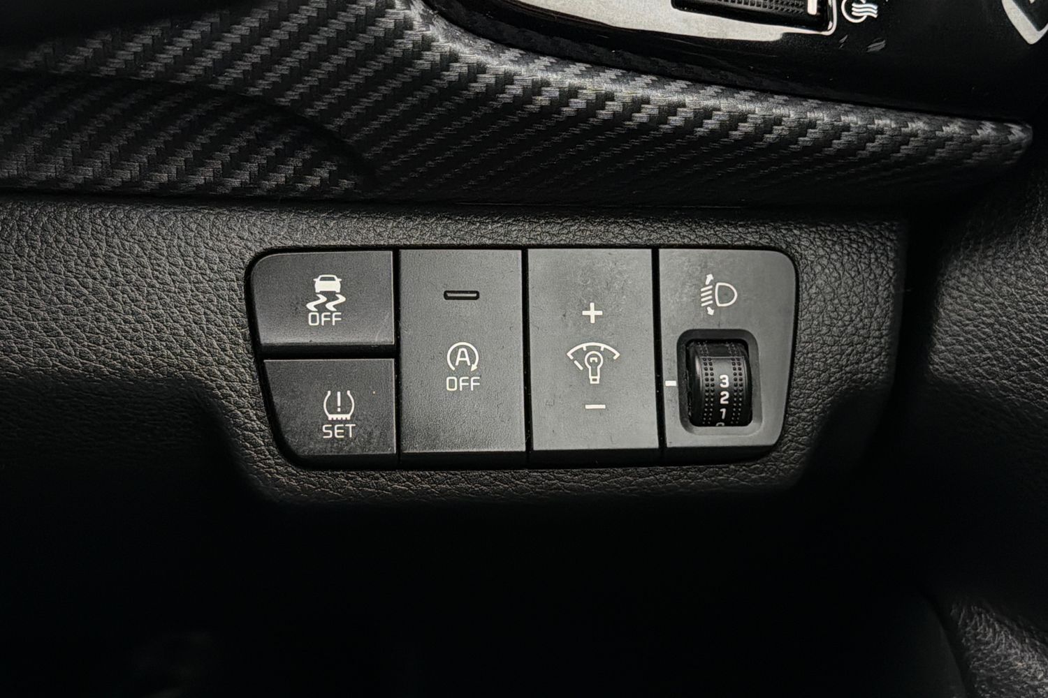 Used Kia Stonic for sale - 77744082: Photo 24