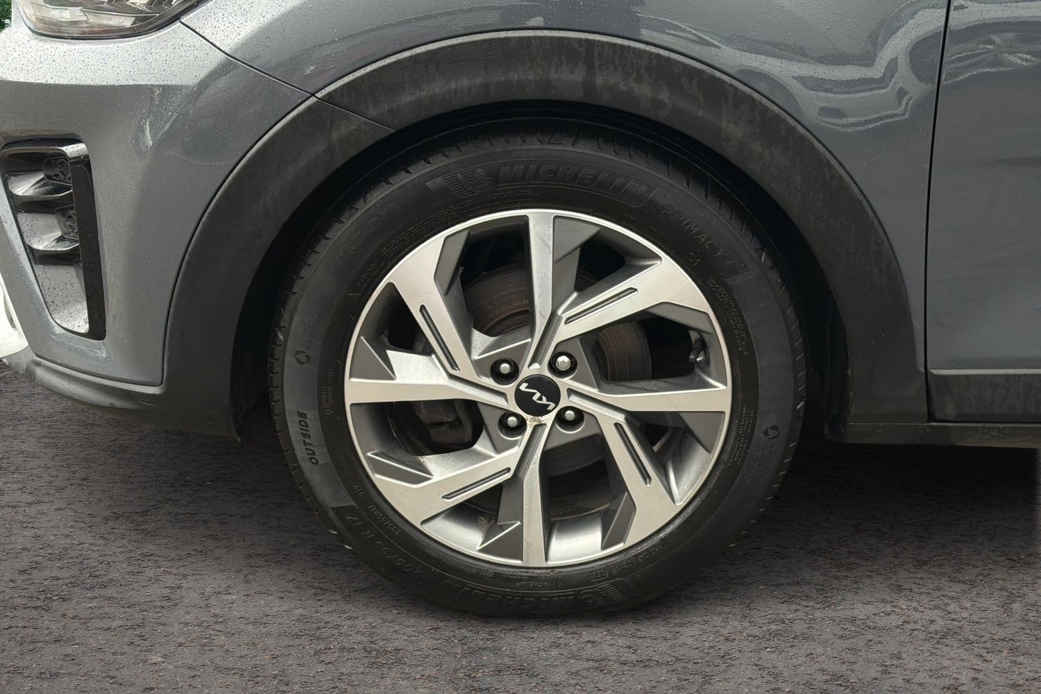 Used Kia Stonic for sale - 77744082: Photo 3