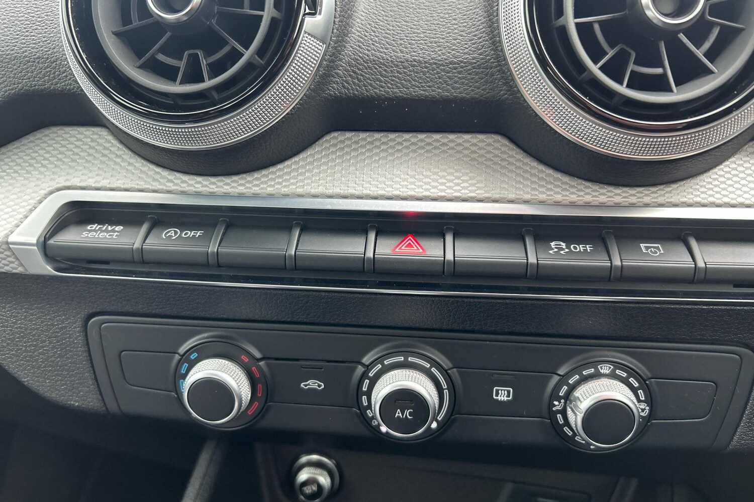 Used Audi Q2 for sale - 77827775: Photo 19