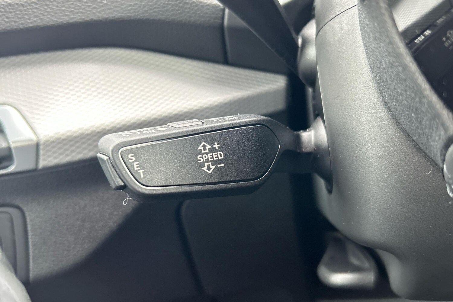 Used Audi Q2 for sale - 77827775: Photo 24