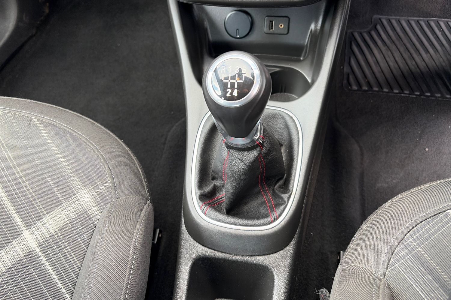 Used Vauxhall Corsa 2015 for sale - 77758189: Photo 14