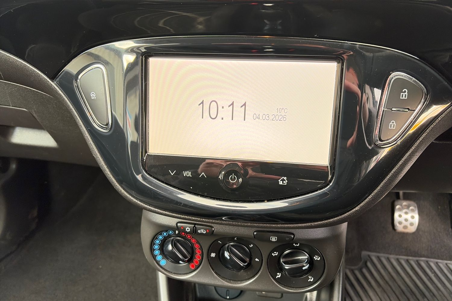 Used Vauxhall Corsa 2015 for sale - 77758189: Photo 15