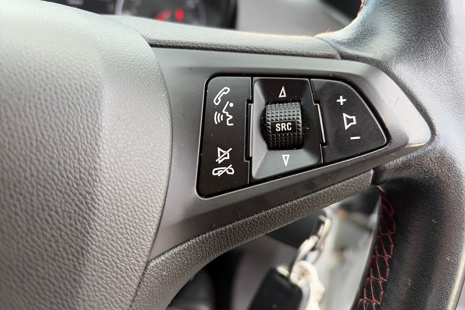 Used Vauxhall Corsa 2015 for sale - 77758189: Photo 18