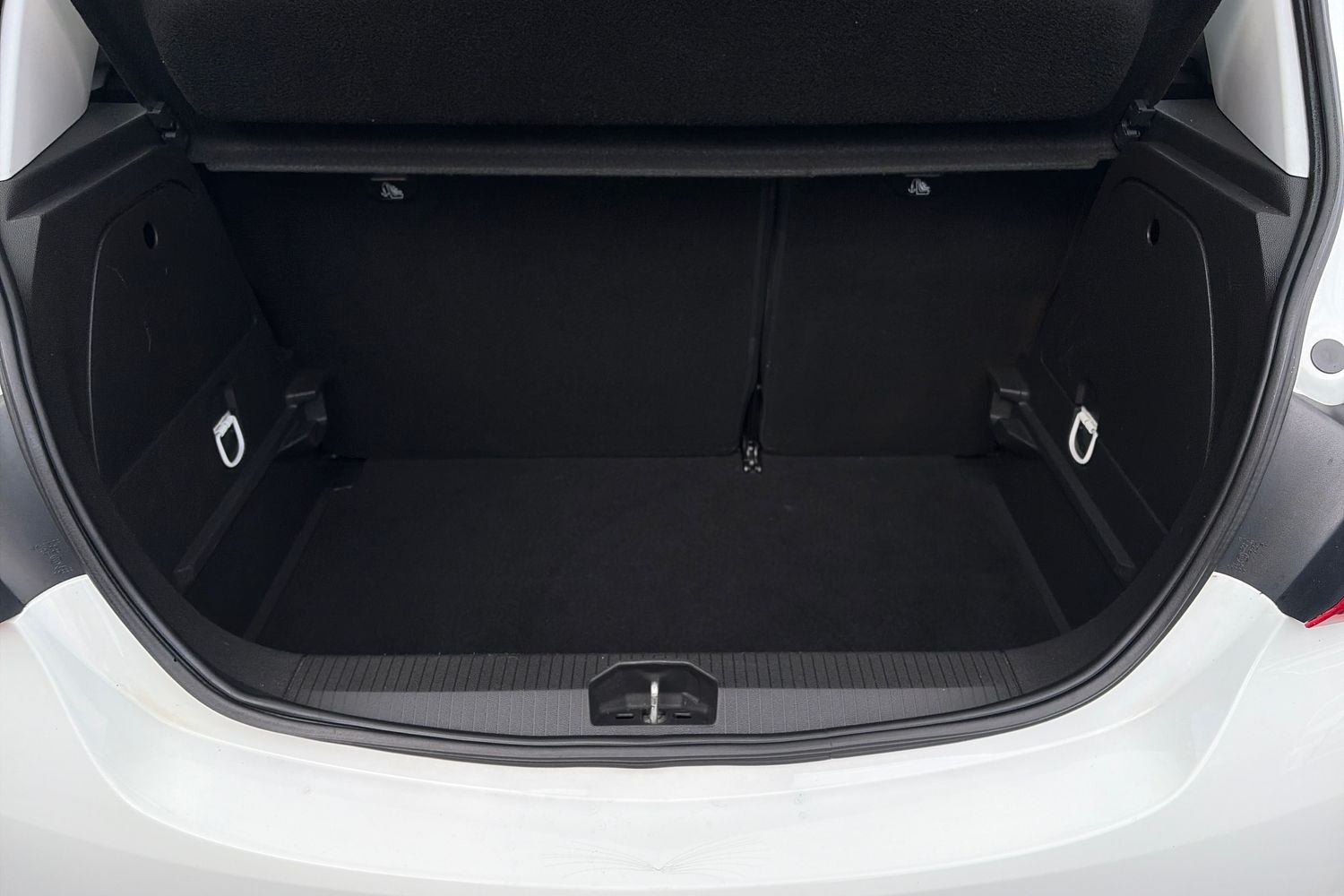 Used Vauxhall Corsa 2015 for sale - 77758189: Photo 22