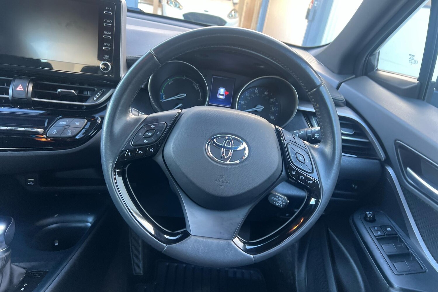 Used Toyota C-HR 2021 for sale - 76576356: Photo 4