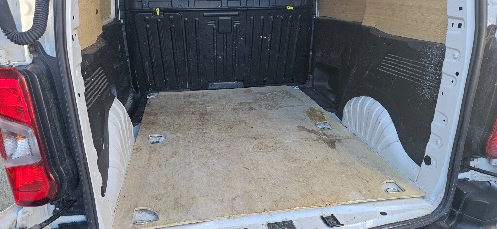 Used Citroen Berlingo 2023 for sale - 77429370: Photo 2