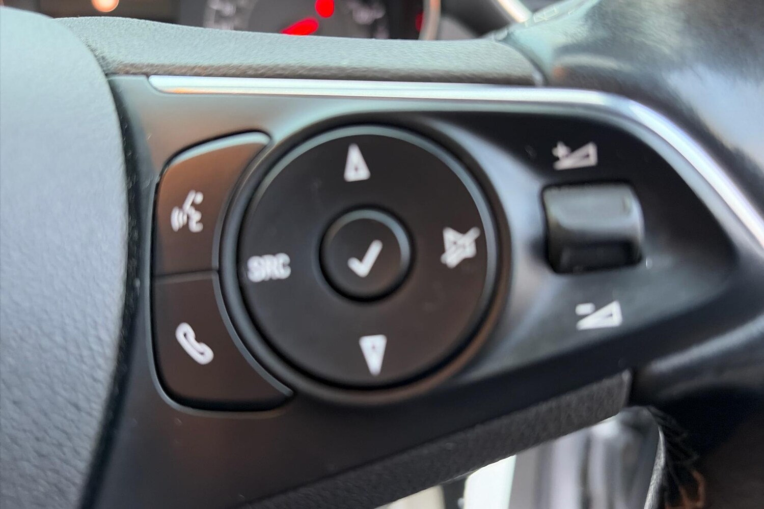 Used Vauxhall Crossland 2021 for sale - 76757341: Photo 16