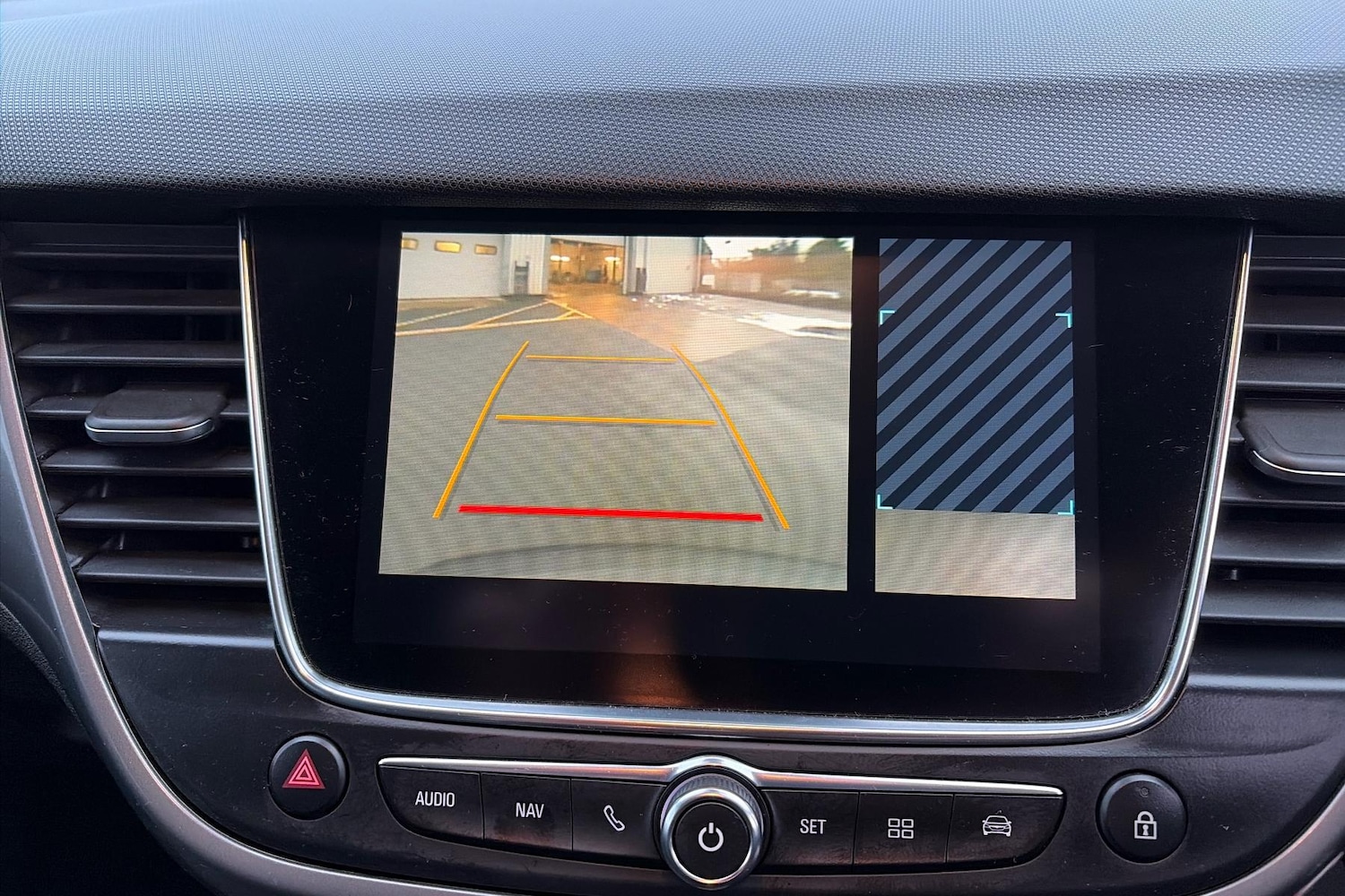 Used Vauxhall Crossland 2022 for sale - 77083208: Photo 15