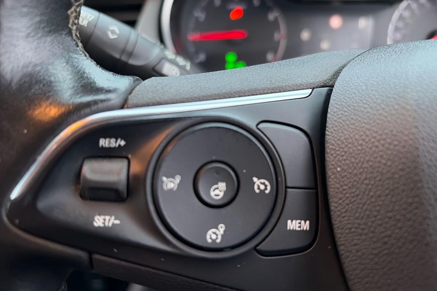 Used Vauxhall Crossland 2022 for sale - 77083208: Photo 18