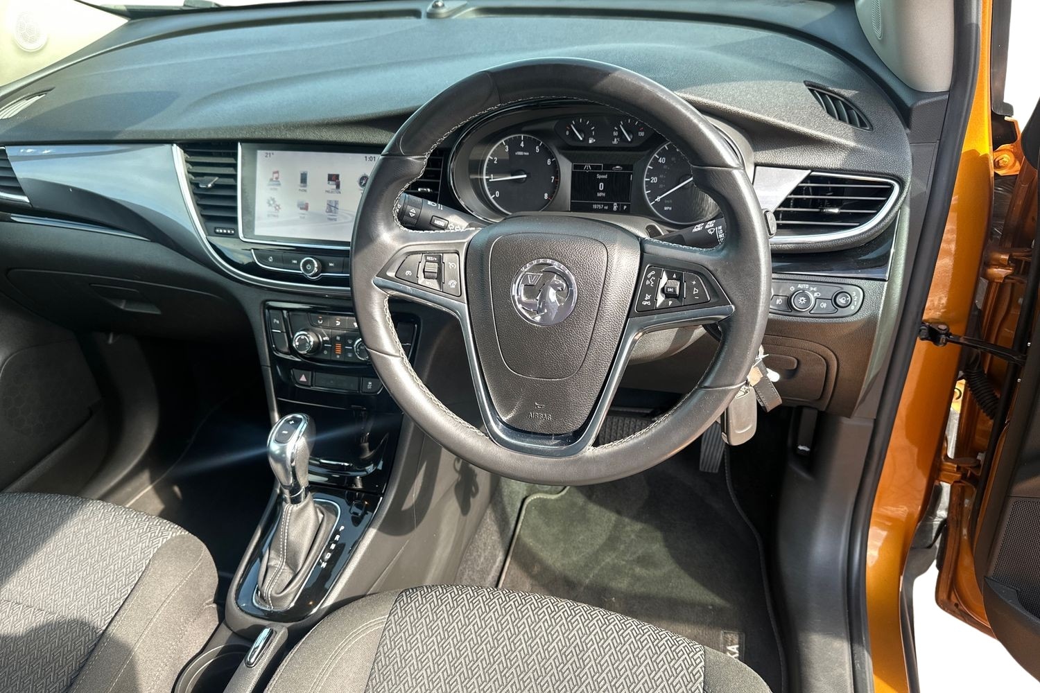 Used Vauxhall Mokka X 2018 for sale - 76476253: Photo 2