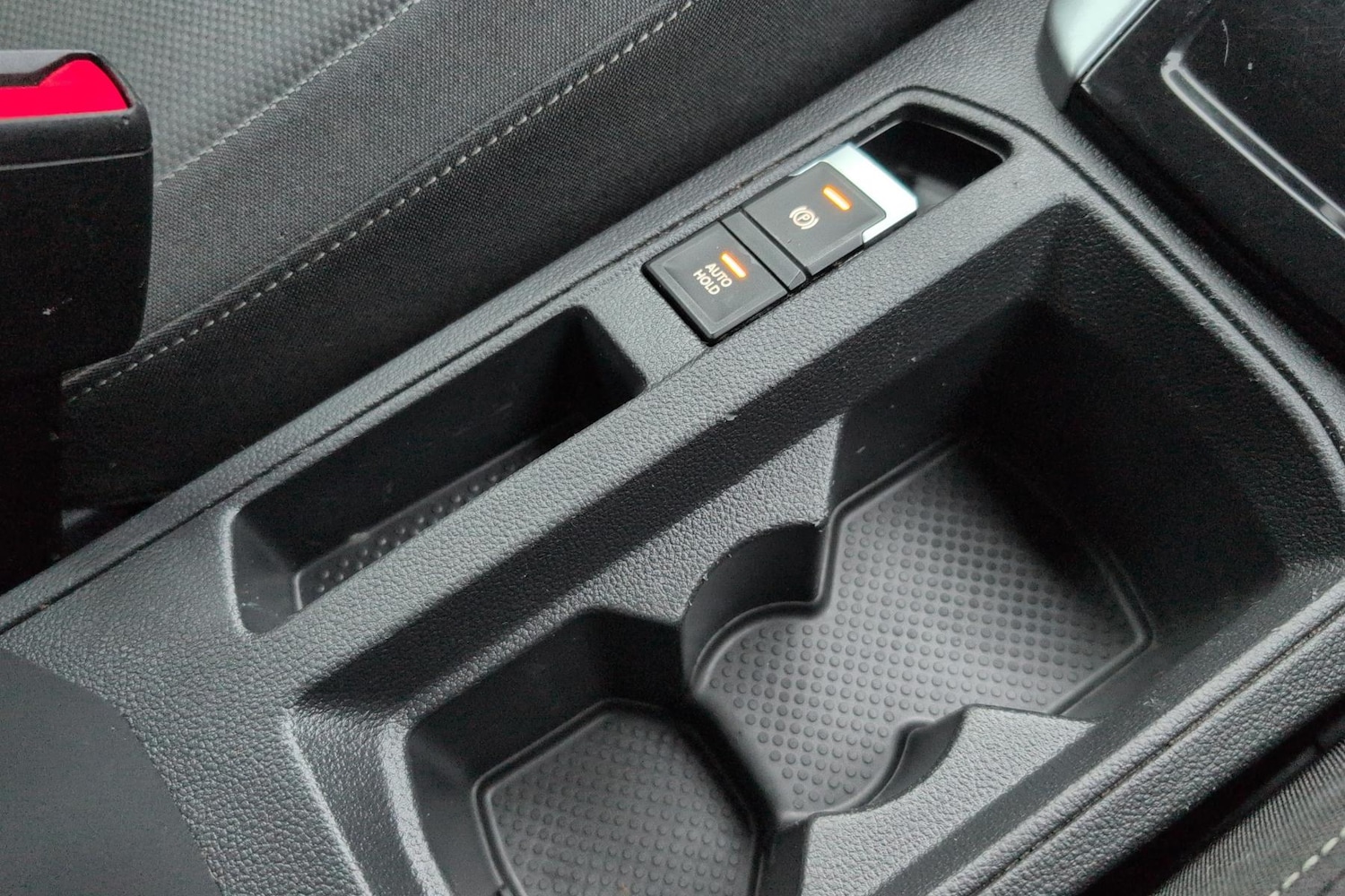 Used Volkswagen T-Roc 2023 for sale - 77270557: Photo 18