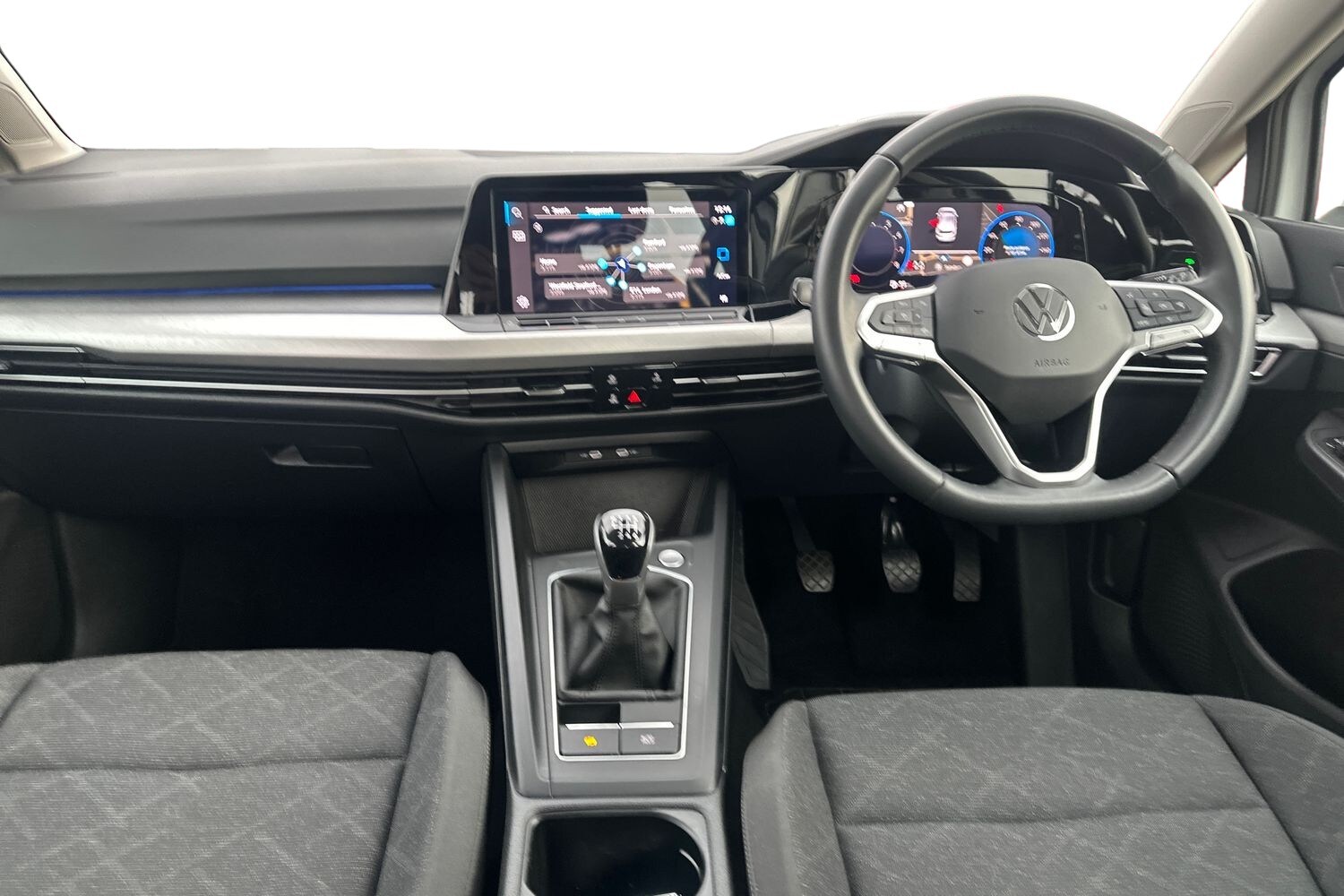 Used Volkswagen Golf 2023 for sale - 75981011: Photo 4