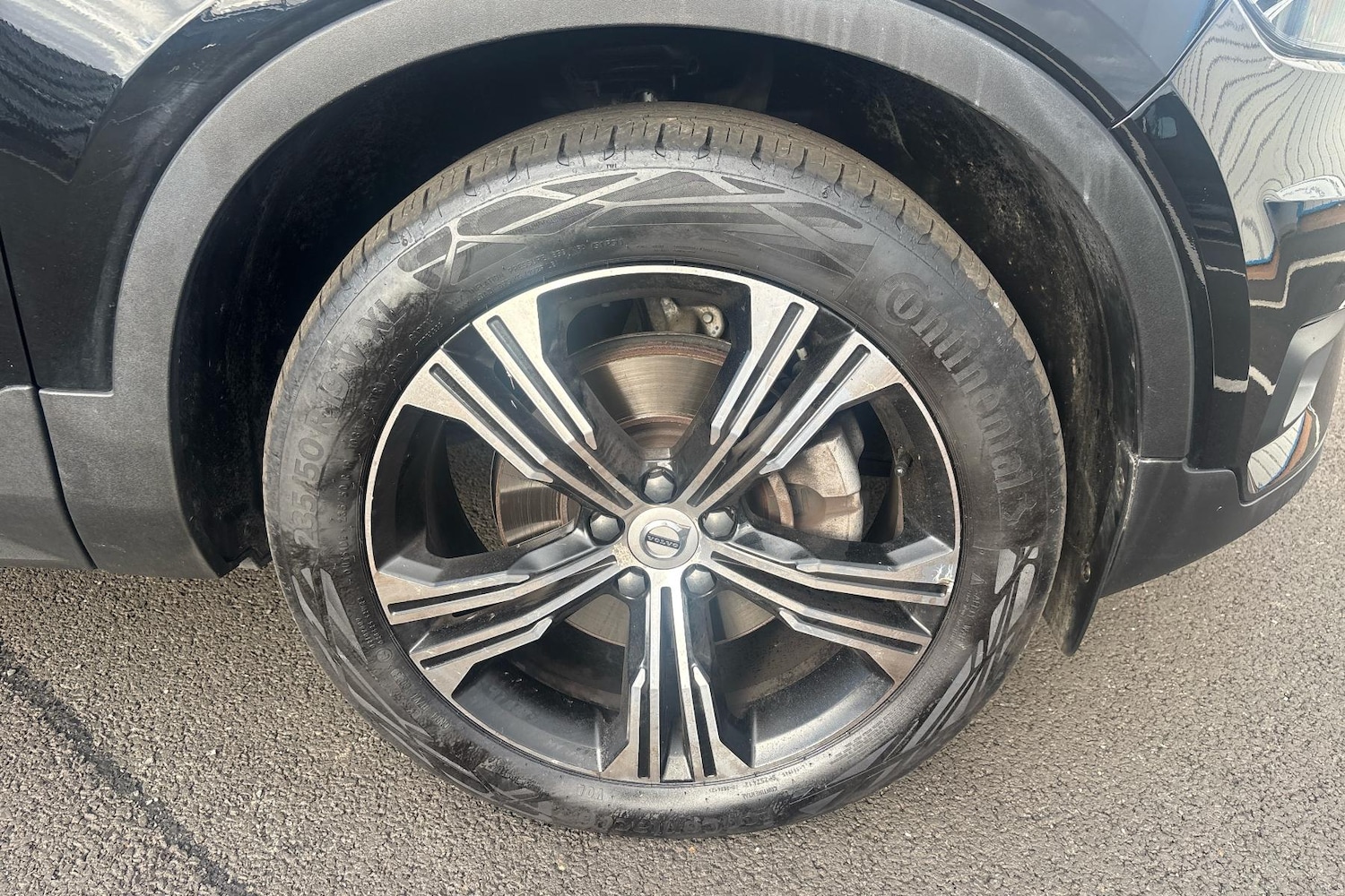 Used Volvo XC40 2020 for sale - 76564659: Photo 3