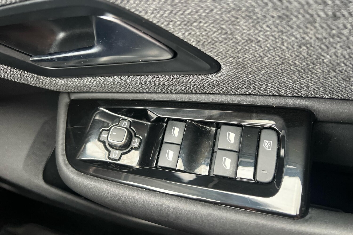 Used Citroen C5 X 2023 for sale - 76746407: Photo 23