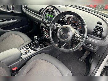 Used MINI Clubman 2019 for sale - 79214836: Photo