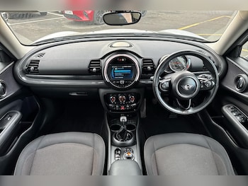 Used MINI Clubman 2019 for sale - 79214836: Photo