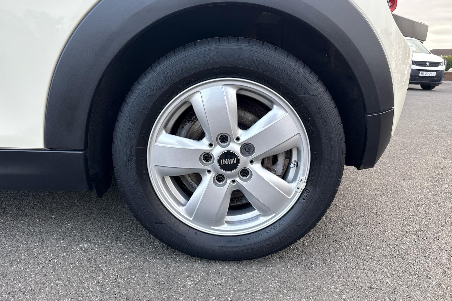 Used MINI Hatch 2020 for sale - 76329032: Photo 3