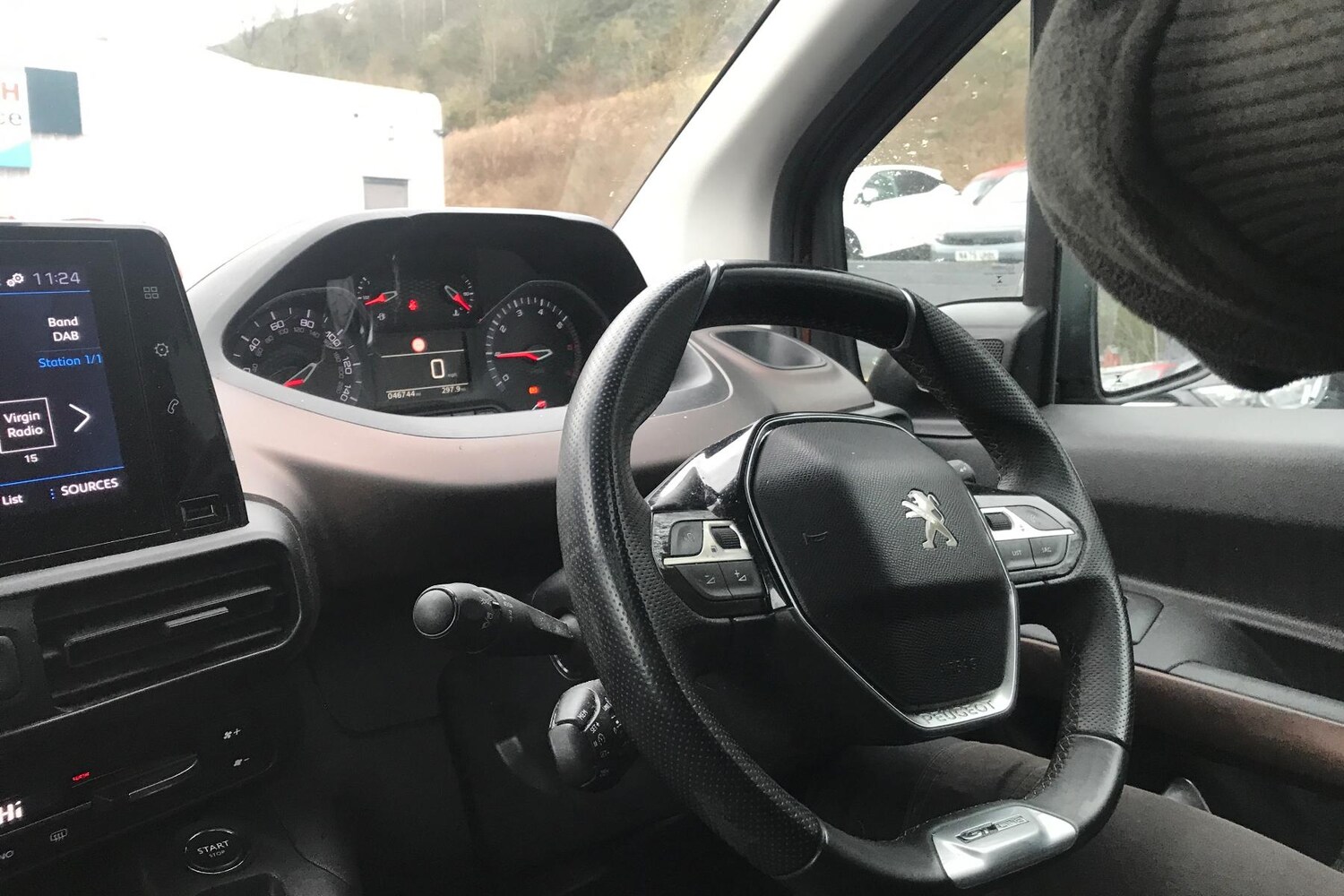 Used Peugeot Rifter 2018 for sale - 77961343: Photo 5