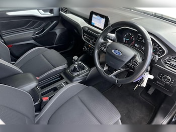 Used Ford Focus 2018 for sale - 76564636: Photo