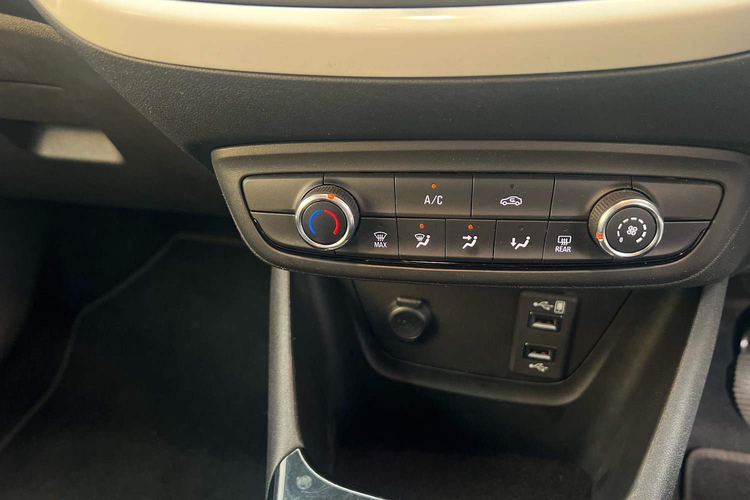 Used Vauxhall Crossland X 2020 for sale - 76611039: Photo 15