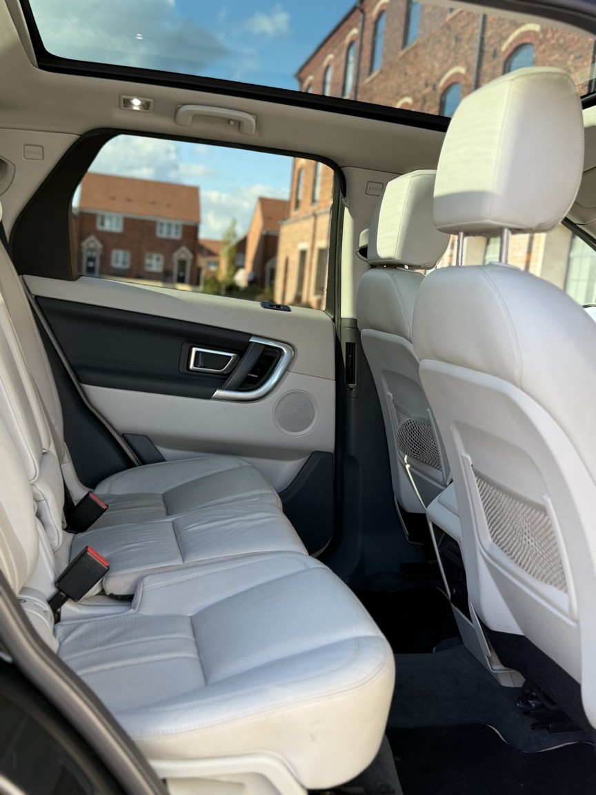 Used Land Rover Discovery Sport 2016 for sale - 78197926: Photo 10