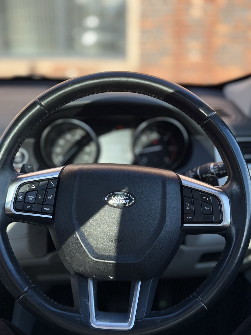 Used Land Rover Discovery Sport 2016 for sale - 78197926: Photo 12