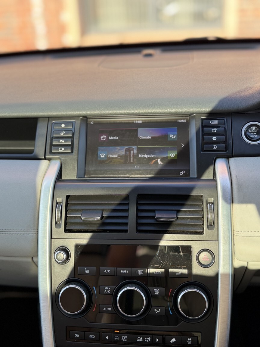 Used Land Rover Discovery Sport 2016 for sale - 78197926: Photo 14