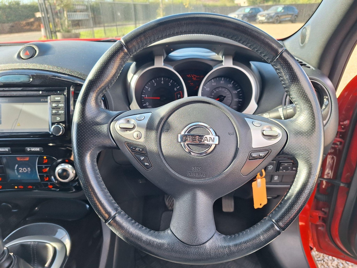 Used Nissan Juke 2015 for sale - 76084045: Photo 14