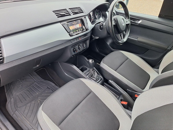 Used Skoda Fabia 2016 for sale - 76189281: Photo 3