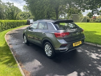 Used Volkswagen T-Roc 2019 for sale - 79026741: Photo