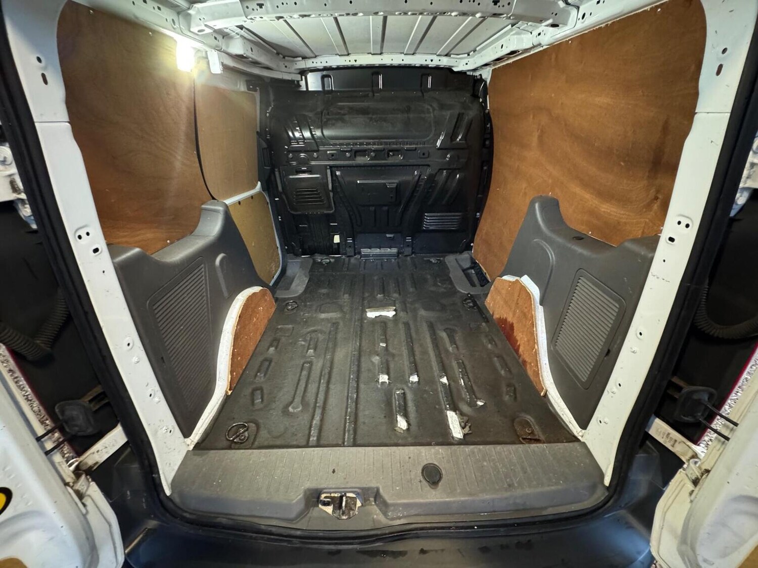 Used Ford Transit Connect 2020 for sale - 77409626: Photo 24