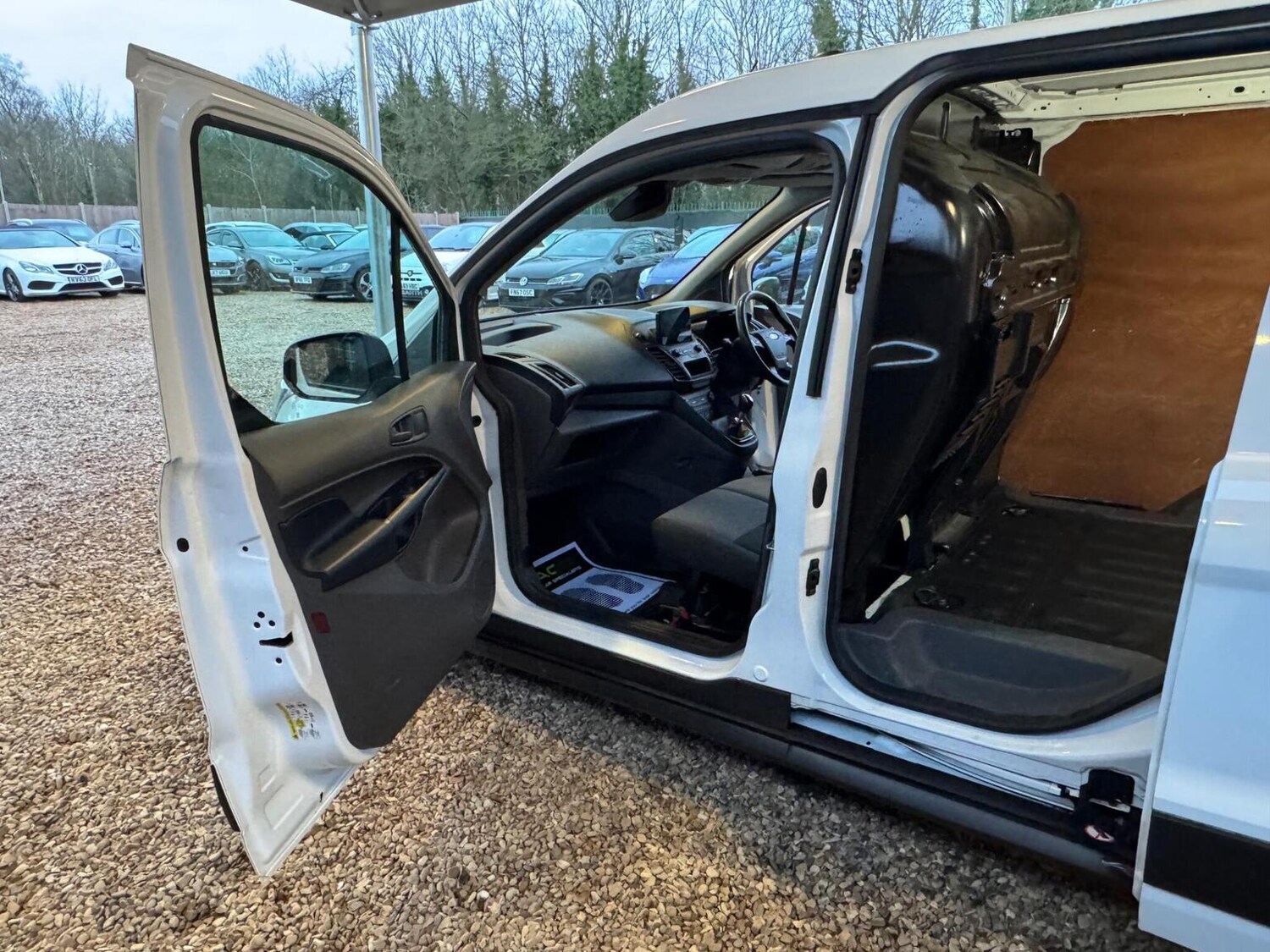 Used Ford Transit Connect 2020 for sale - 77409626: Photo 25