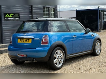 Used MINI Hatch 2011 for sale - 75881777: Photo
