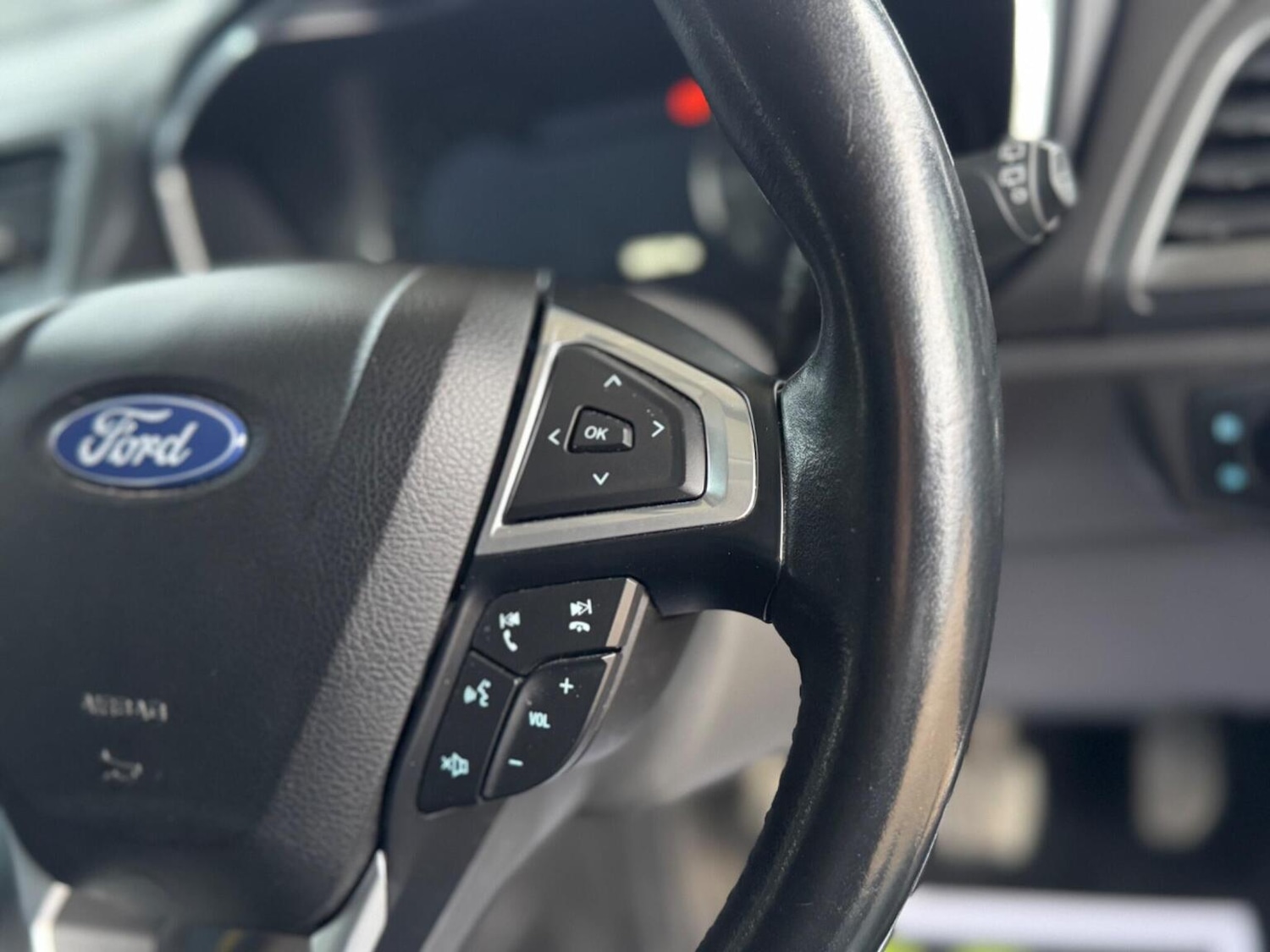 Used Ford Mondeo 2019 for sale - 77357325: Photo 38