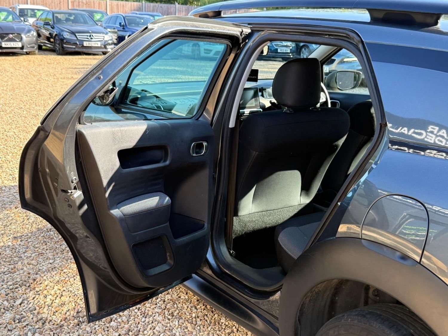 Vehicle 29