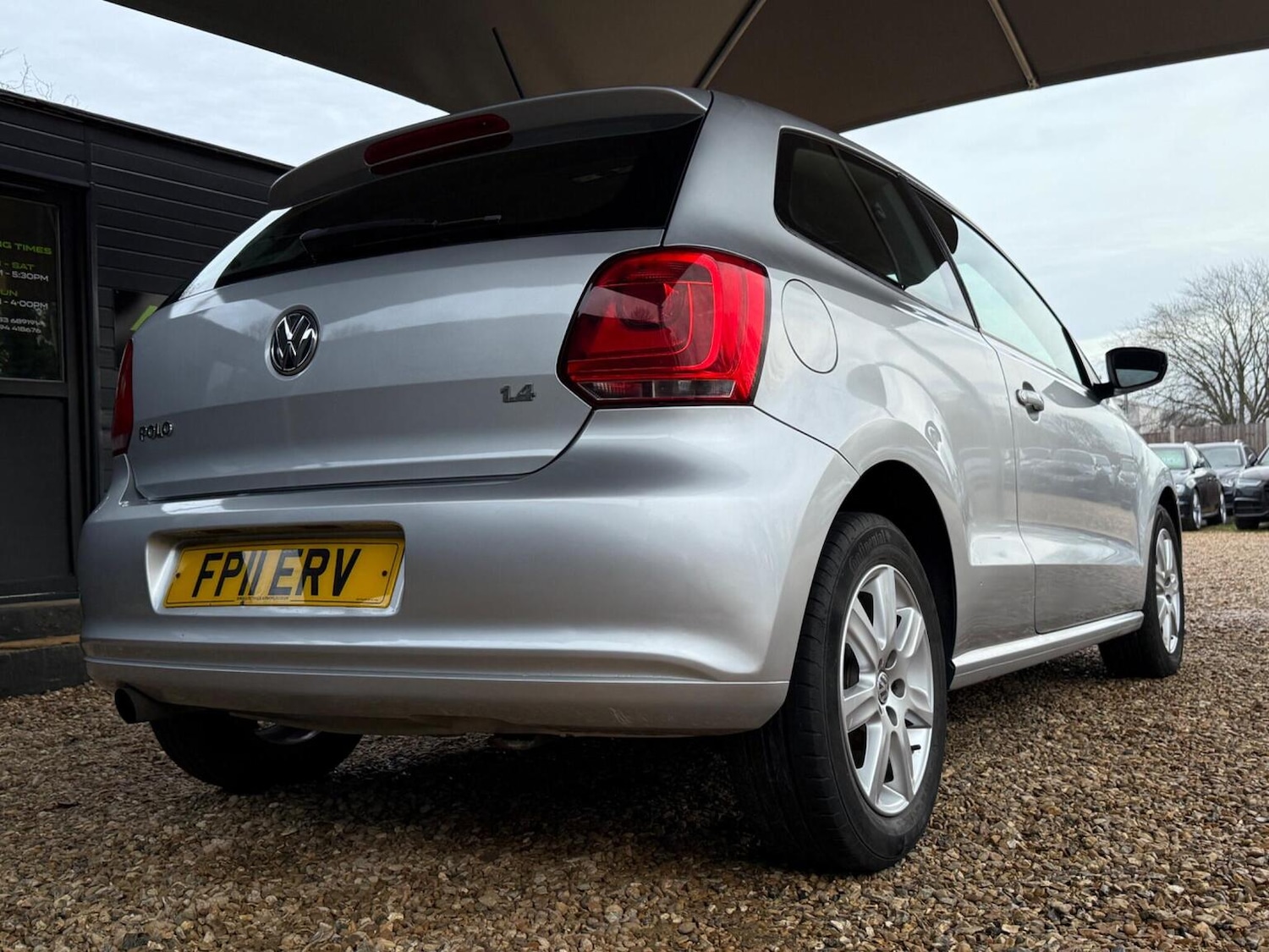 Used Volkswagen Polo 2011 for sale - 76896992: Photo 14