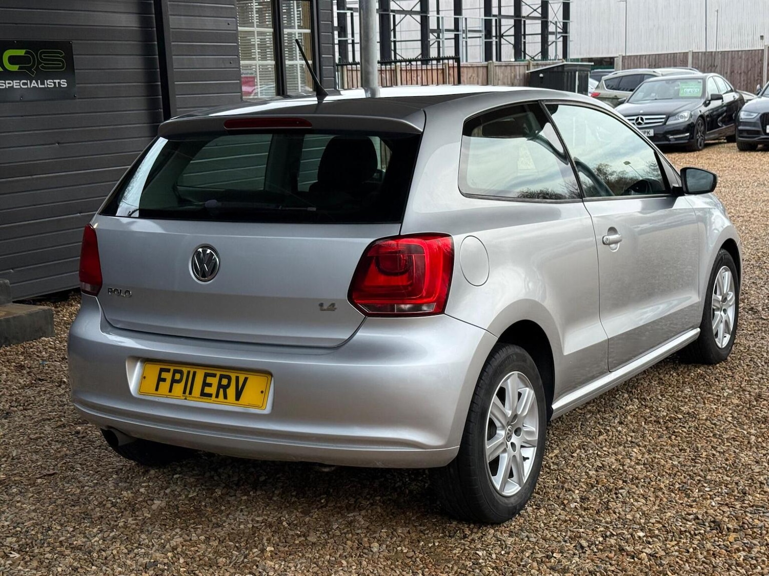 Used Volkswagen Polo 2011 for sale - 76896992: Photo 3
