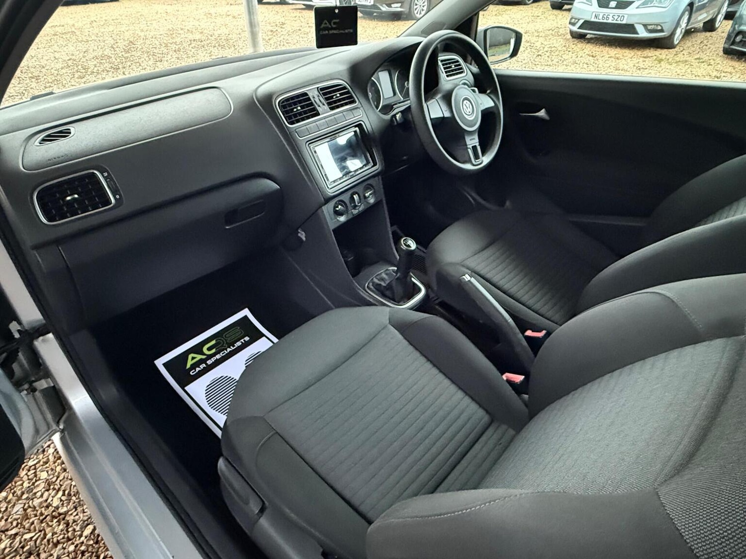 Used Volkswagen Polo 2011 for sale - 76896992: Photo 30