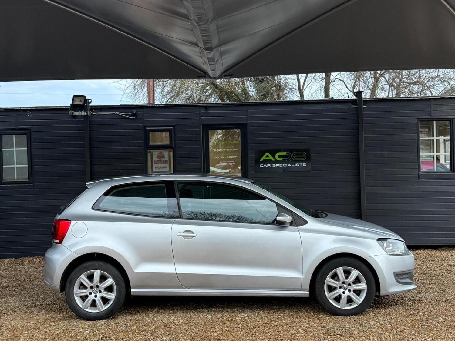 Used Volkswagen Polo 2011 for sale - 76896992: Photo 6