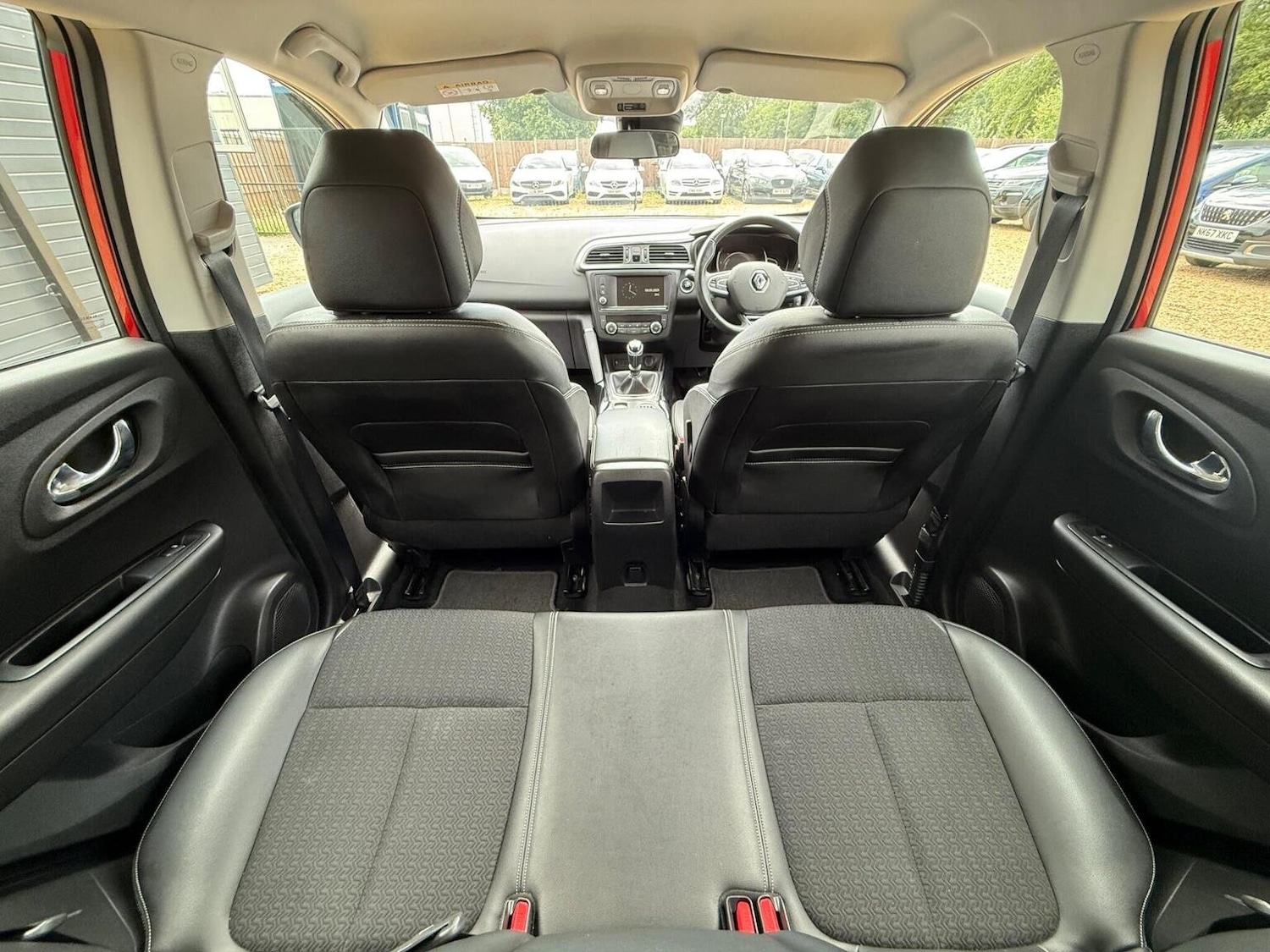 Vehicle 29