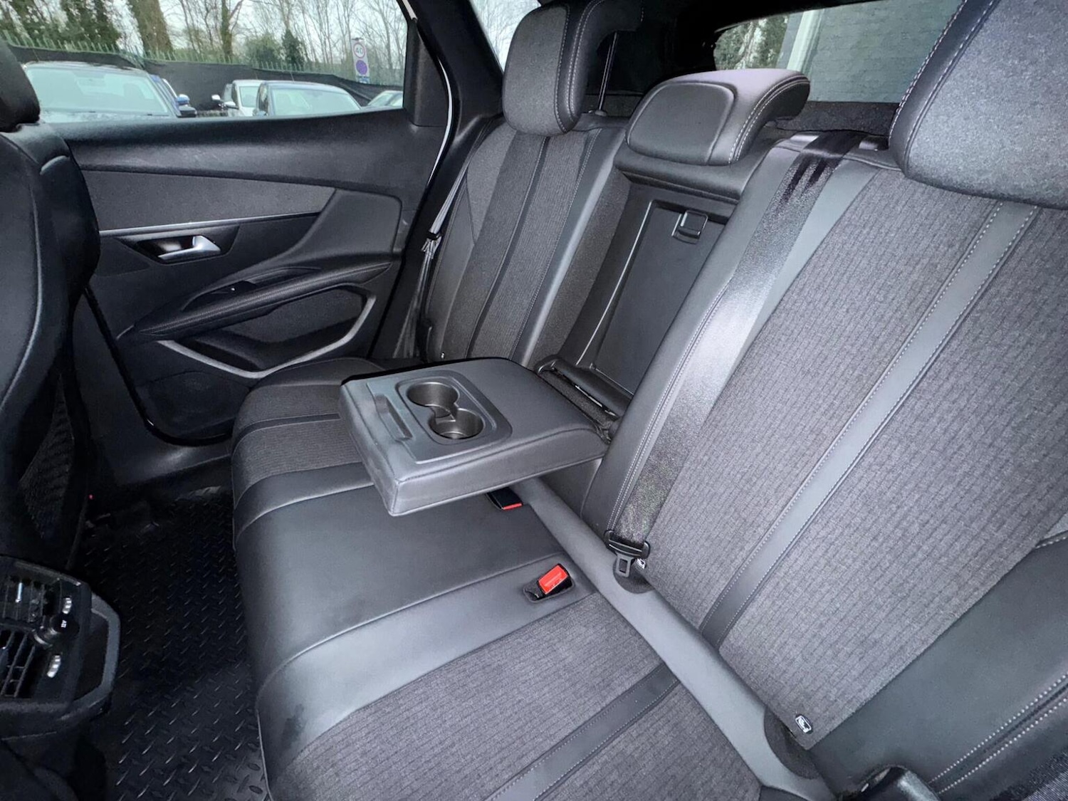 Used Peugeot 3008 2020 for sale - 77363634: Photo 35