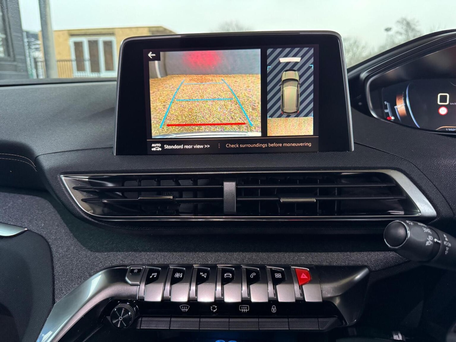 Used Peugeot 3008 2020 for sale - 77363634: Photo 46